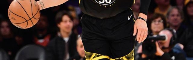 足球免费直播观看-库里复出勇士五连胜却遭湖人终结 客场疲软是硬伤